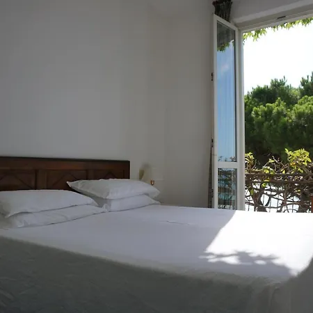 Beau Rivage Hotell 3*
