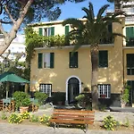 Beau Rivage Szálloda Alassio