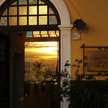 Szálloda Beau Rivage 3*