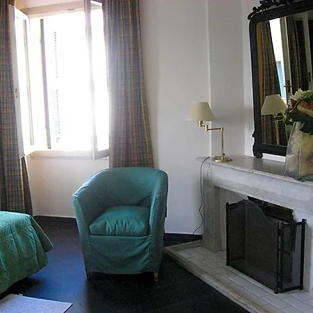 Hotel Beau Rivage 3*