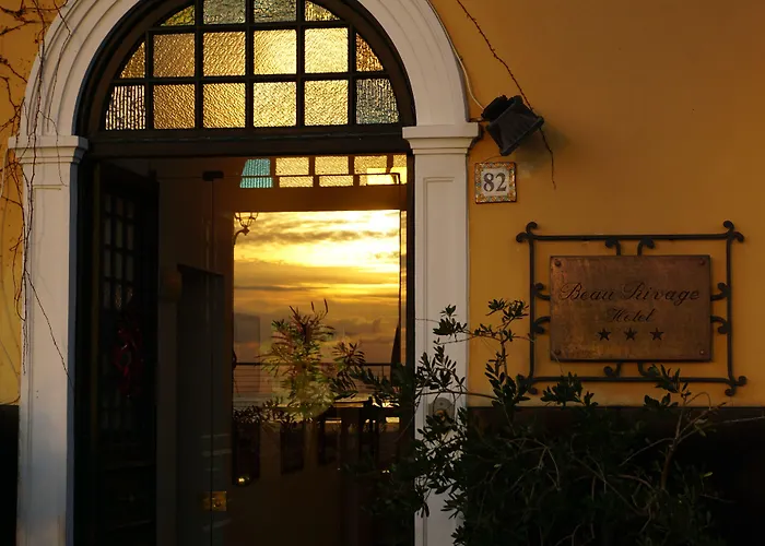 Hotel Beau Rivage 3*